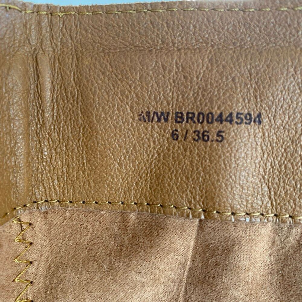 Born Lucero Tall Blanket Boots Leather Women Sz 6 Taupe Western Tribal - Picture 16 of 16